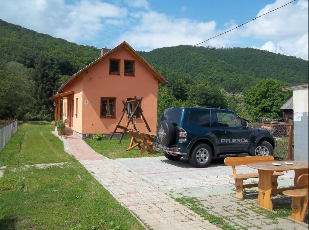 Szikla Vendeghaz Hotel Istenmezeje Exterior photo